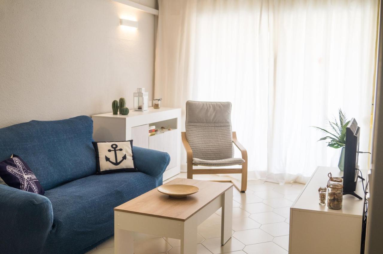 Apartamento Novelty Apartman Salou Kültér fotó
