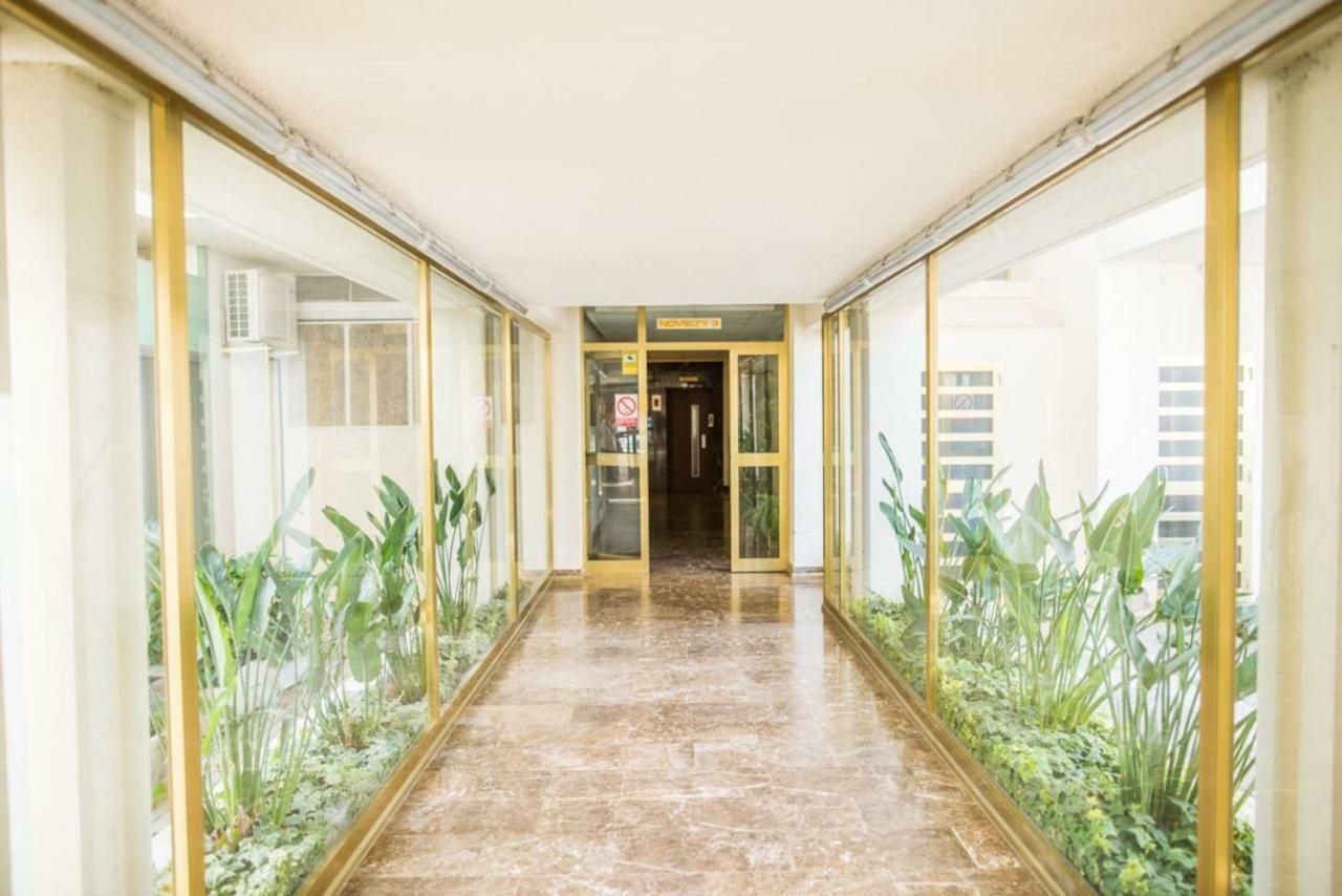 Apartamento Novelty Apartman Salou Kültér fotó