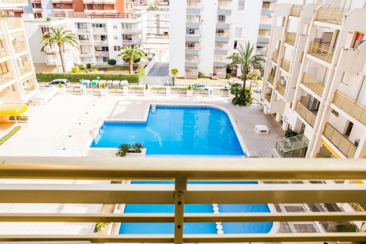Apartamento Novelty Apartman Salou Kültér fotó